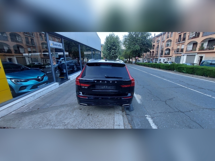 Volvo Xc 60 150CV foto 9